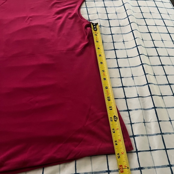 Used Women’s Elegant Red Ruched Top - Picture 8 of 10